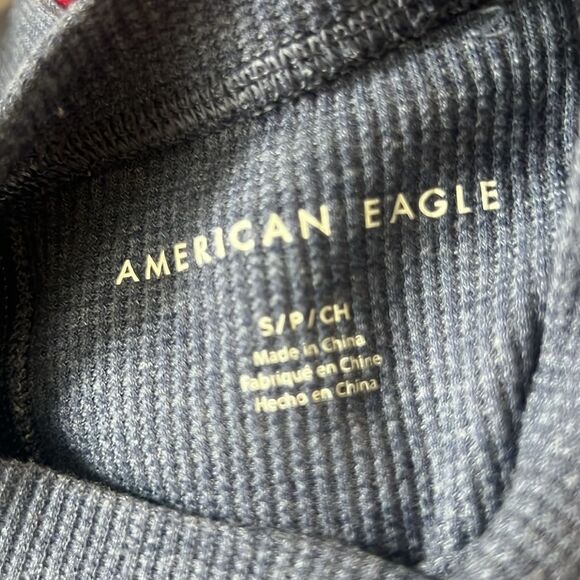 American Eagle Après Ski Graphic Long Sleeve Tee Blue Casual Winter Top Small - Picture 5 of 6